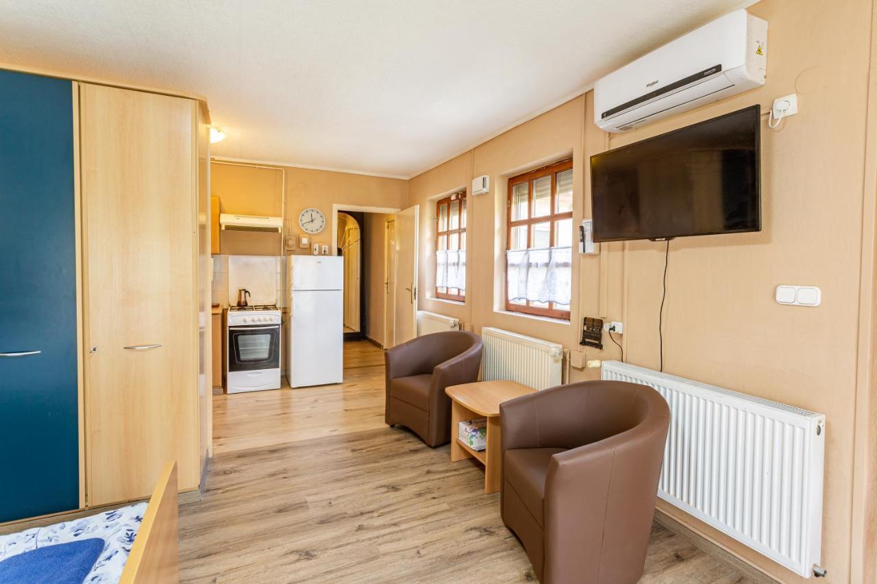 Visegrad Vendeghaz-Apartman エクステリア 写真