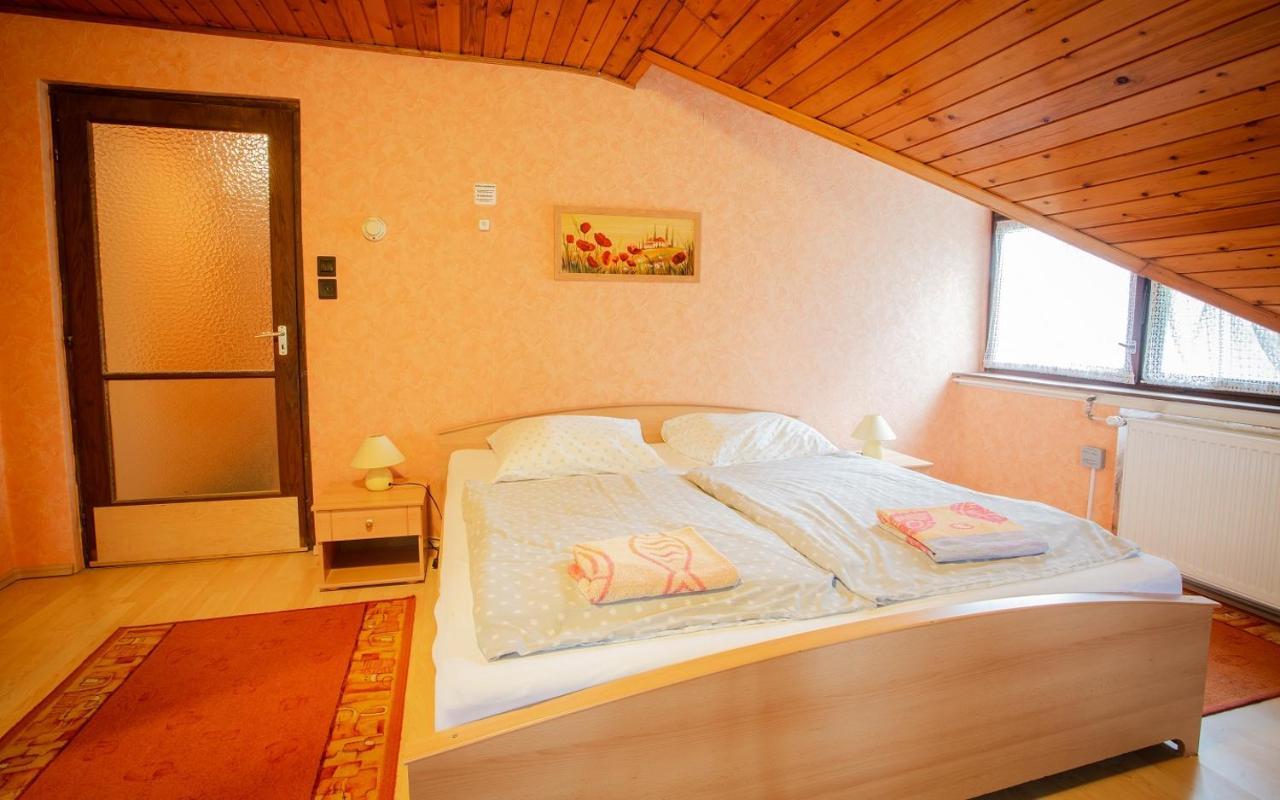 Visegrad Vendeghaz-Apartman エクステリア 写真