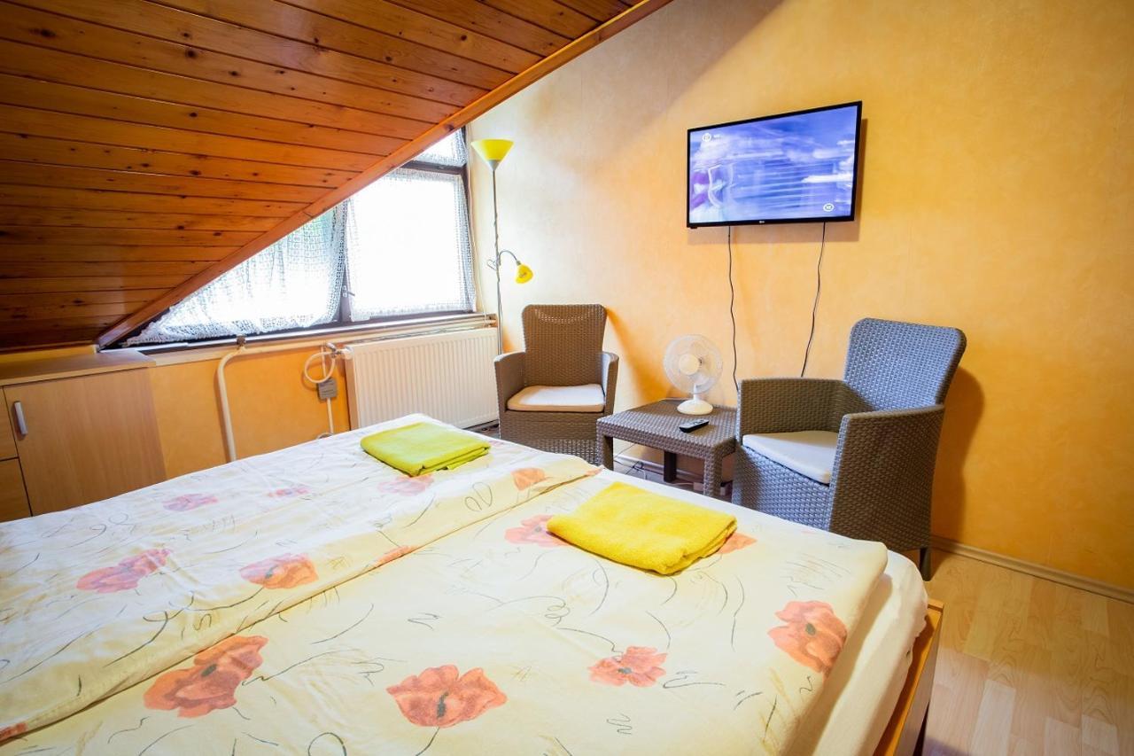 Visegrad Vendeghaz-Apartman エクステリア 写真